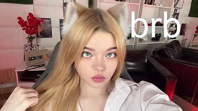 AdeleCartier online show from 02/27/25, 03:36