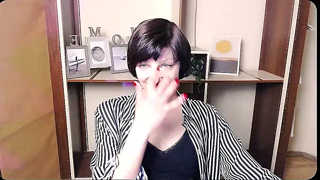  AngeliaFlow  online show from 04/07/26, 08:15