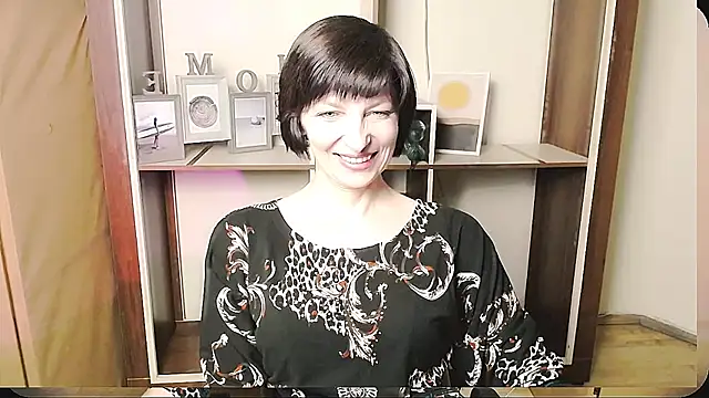 Snapshot of _AngeliaFlow_ chatting on 06/07/26, 08:29 AngeliaFlow online show from 06/07/26, 08:29