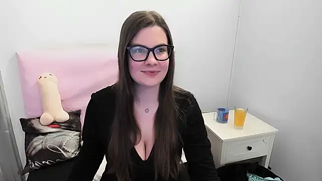 CarolineFlirt online show from 03/12/26, 03:18