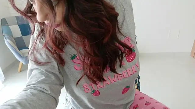 bambolina sexy1985 online show from 04/15/26, 09:16