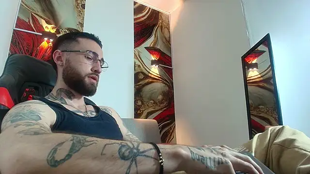 Luke davis01 online show from 09/13/25, 01:00