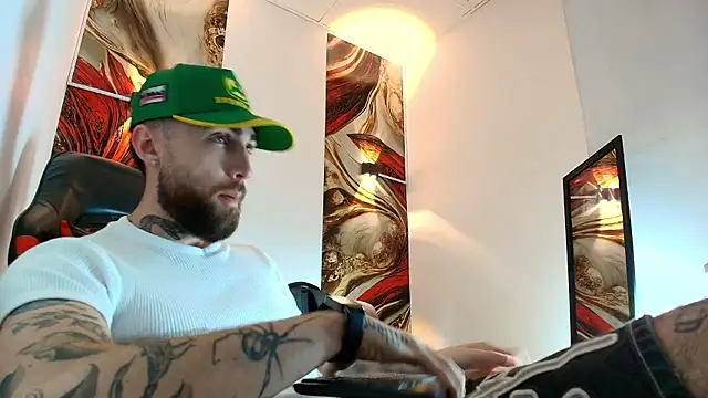 Luke davis01 online show from 03/20/26, 12:54