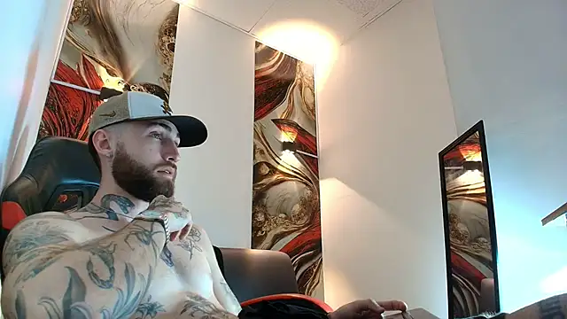 Luke davis01 online show from 05/30/26, 12:57