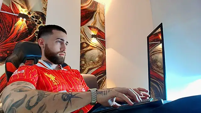 Luke davis01 online show from 07/03/26, 12:55