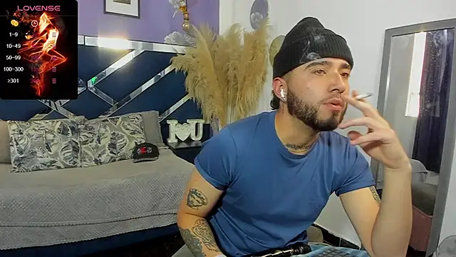 Noa Bonucci online show from 03/10/25, 01:10