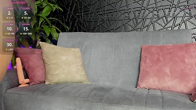 Snapshot of Maofenix chatting on 02/18/26, 12:45 Maofenix online show from 02/18/26, 12:45