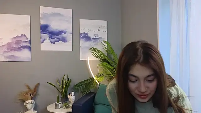 PortiaBellew online show from 02/09/25, 06:54