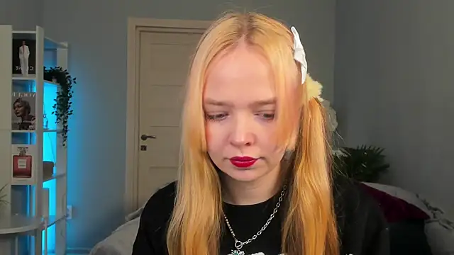 Bellla Murrr online show from 02/10/25, 02:48