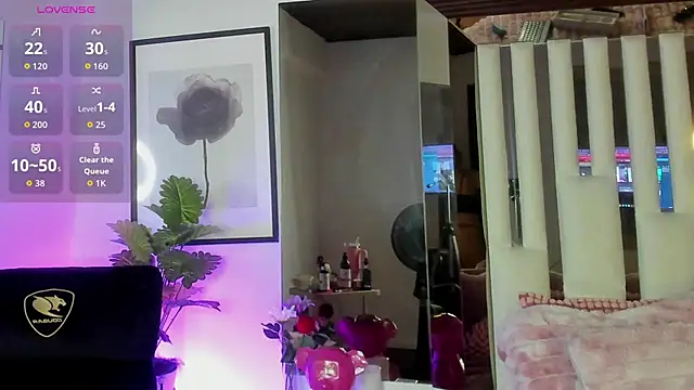 Cloee Rainbow1 online show from 09/16/25, 12:06