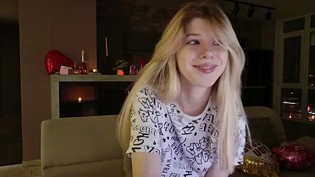 Bella amory online show from 02/16/25, 06:54