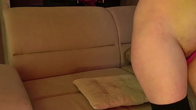 Bella amory online show from 02/22/25, 04:18