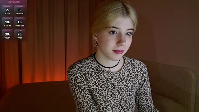 Bella amory online show from 05/18/26, 01:17