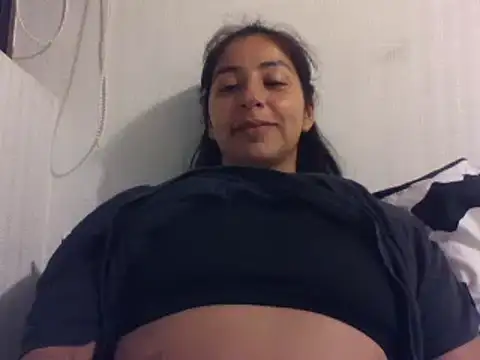 Snapshot of MaiPandora chatting on 02/11/25, 03:29 MaiPandora online show from 02/11/25, 03:29