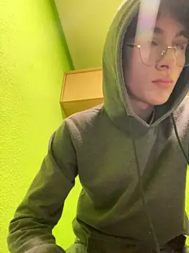 Snapshot of stormmart18 chatting on 02/07/25, 08:20 stormmart18 online show from 02/07/25, 08:20