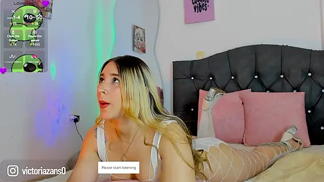 Vickyallien online show from 03/21/26, 03:04