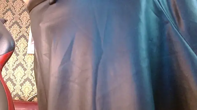 Snapshot of Rouse_darkk chatting on 02/25/25, 06:14 Rouse darkk online show from 02/25/25, 06:14