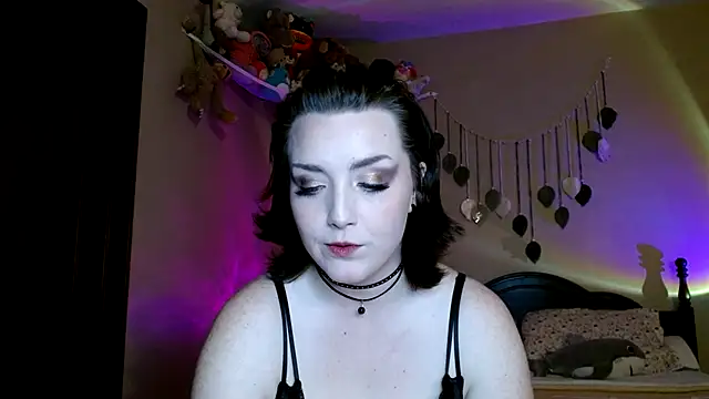 Snapshot of lilmisspuppet chatting on 08/08/26, 11:39 lilmisspuppet online show from 08/08/26, 11:39