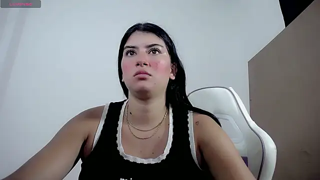 hello kityy25 online show from 03/29/26, 06:52