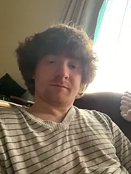 Snapshot of onlyhill chatting on 03/19/25, 08:43 onlyhill online show from 03/19/25, 08:43