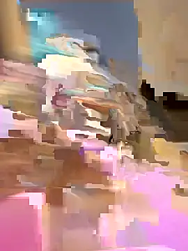 Snapshot of MiaCurly3 chatting on 02/21/26, 07:04 MiaCurly3 online show from 02/21/26, 07:04