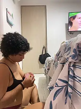 Tana latin online show from 10/08/25, 11:24