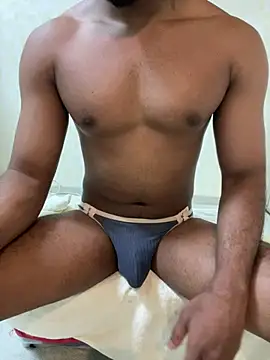 Snapshot of jimi-3011 chatting on 03/08/25, 03:56 jimi-3011 online show from 03/08/25, 03:56