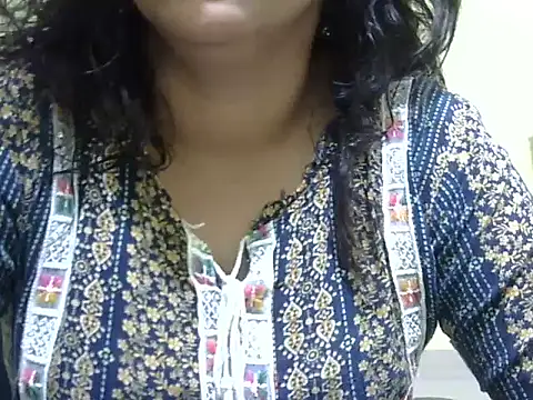 Your cutiepie  online show from 11/01/25, 11:01