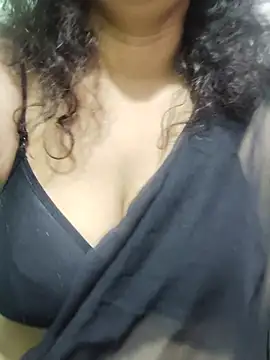 Your cutiepie  online show from 07/15/26, 10:42