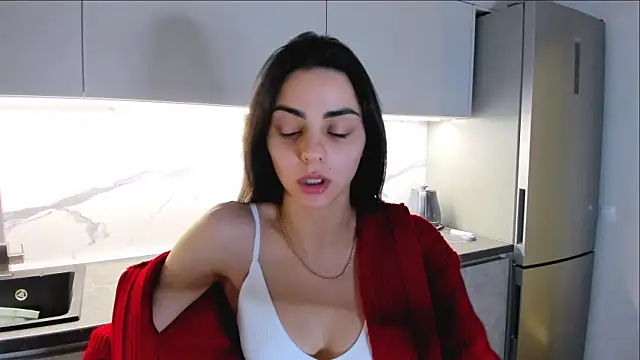 EmiliaZen online show from 02/15/25, 05:07