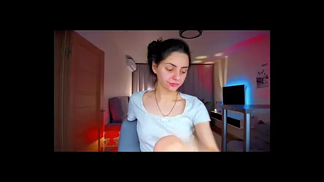 EmiliaZen online show from 03/18/26, 07:28