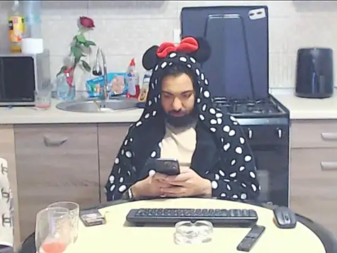 Snapshot of Armand66_ chatting on 03/14/26, 05:07 Armand66 online show from 03/14/26, 05:07