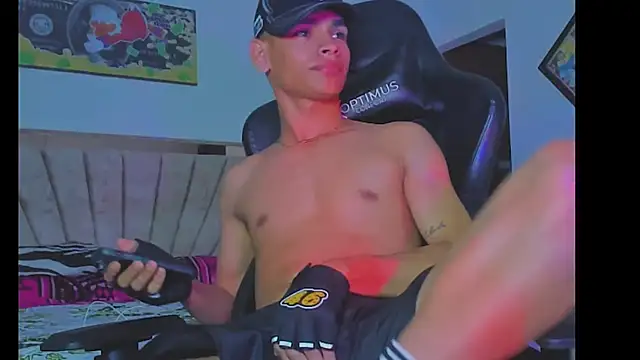 stitchs smith online show from 02/05/25, 09:50