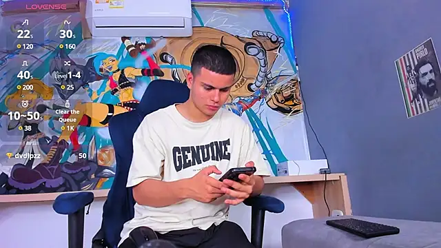 Sebastian Phoenix online show from 03/03/25, 09:22