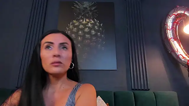 Snapshot of scarlet_edwars chatting on 02/27/25, 07:04 scarlet edwars online show from 02/27/25, 07:04