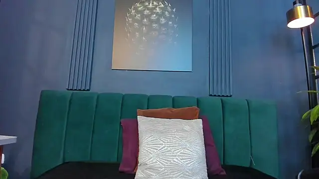 scarlet edwars online show from 02/20/26, 04:18