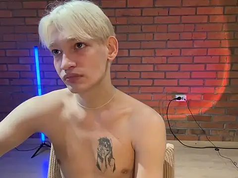 Snapshot of Julian_wins chatting on 02/08/25, 07:59 Julian wins online show from 02/08/25, 07:59