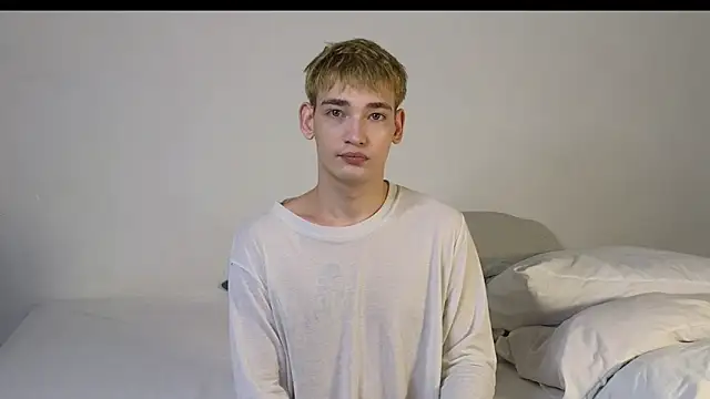 Julian wins online show from 02/08/26, 11:30