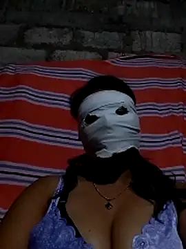 chutiaunty online show from 02/28/26, 03:57
