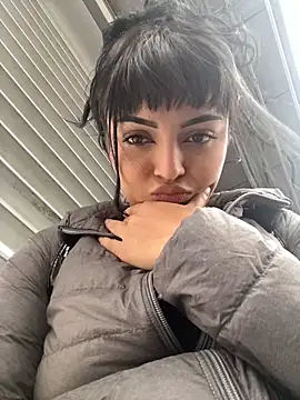 Dulce  Boyd online show from 02/13/25, 07:52