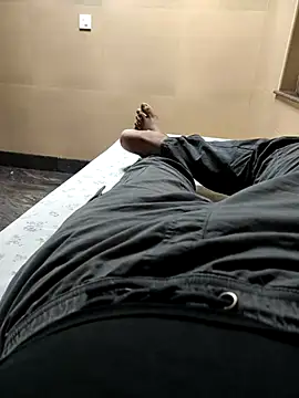 Tamil small cock online show from 03/17/25, 06:11