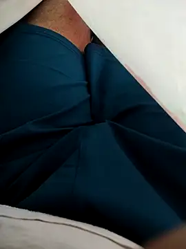 Tamil small cock online show from 03/18/25, 07:20