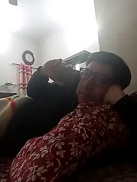 innocentboy1987 online show from 02/27/25, 06:40