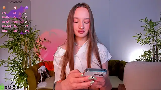 miiss  lulu online show from 05/25/26, 01:11