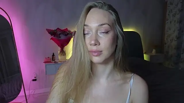 Engel 13 online show from 10/22/25, 04:40