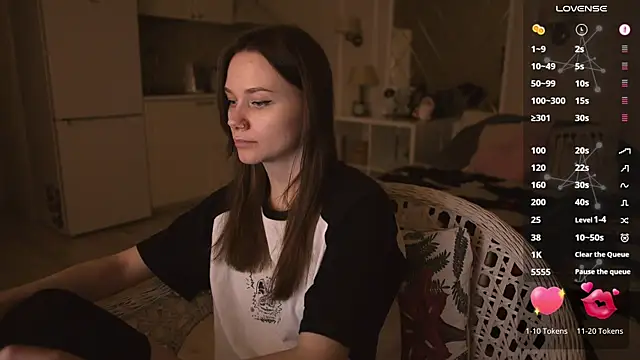 Snapshot of alexa_feels_ chatting on 03/09/25, 06:00 alexa feels online show from 03/09/25, 06:00