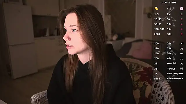 Snapshot of alexa_feels_ chatting on 03/18/25, 09:53 alexa feels online show from 03/18/25, 09:53