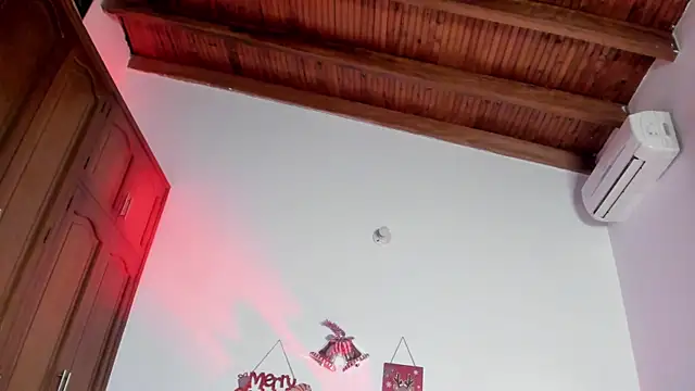 alejandra-cortes online show from 01/08/26, 11:12