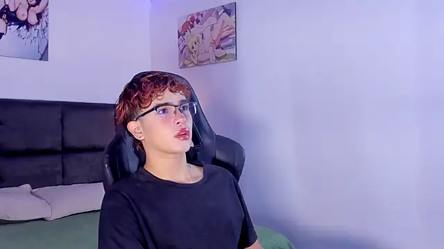 Aiiden 15 online show from 09/17/25, 12:18