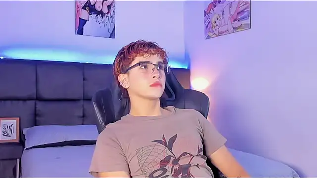 Aiiden 15 online show from 09/27/25, 01:16